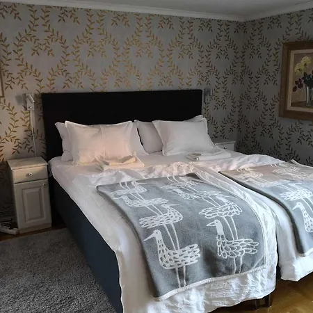 Kopparstugans Bed&Breakfast-3